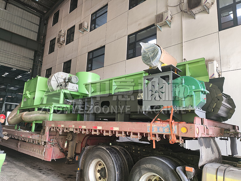 垃圾分选设备发货现场