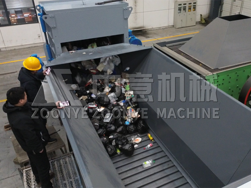 匀料破袋一体机试机